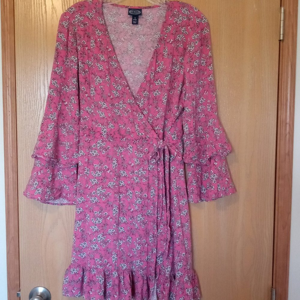 Pink Floral Print Ruffle Hem Wrap Dress Medium